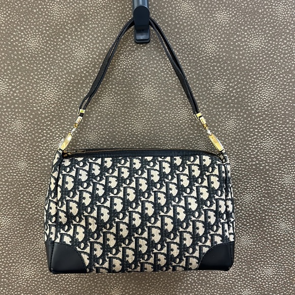 🔥🔥🔥Authentic Vintage Christian Dior Trotter Shoulder Bag - Picture 2 of 16